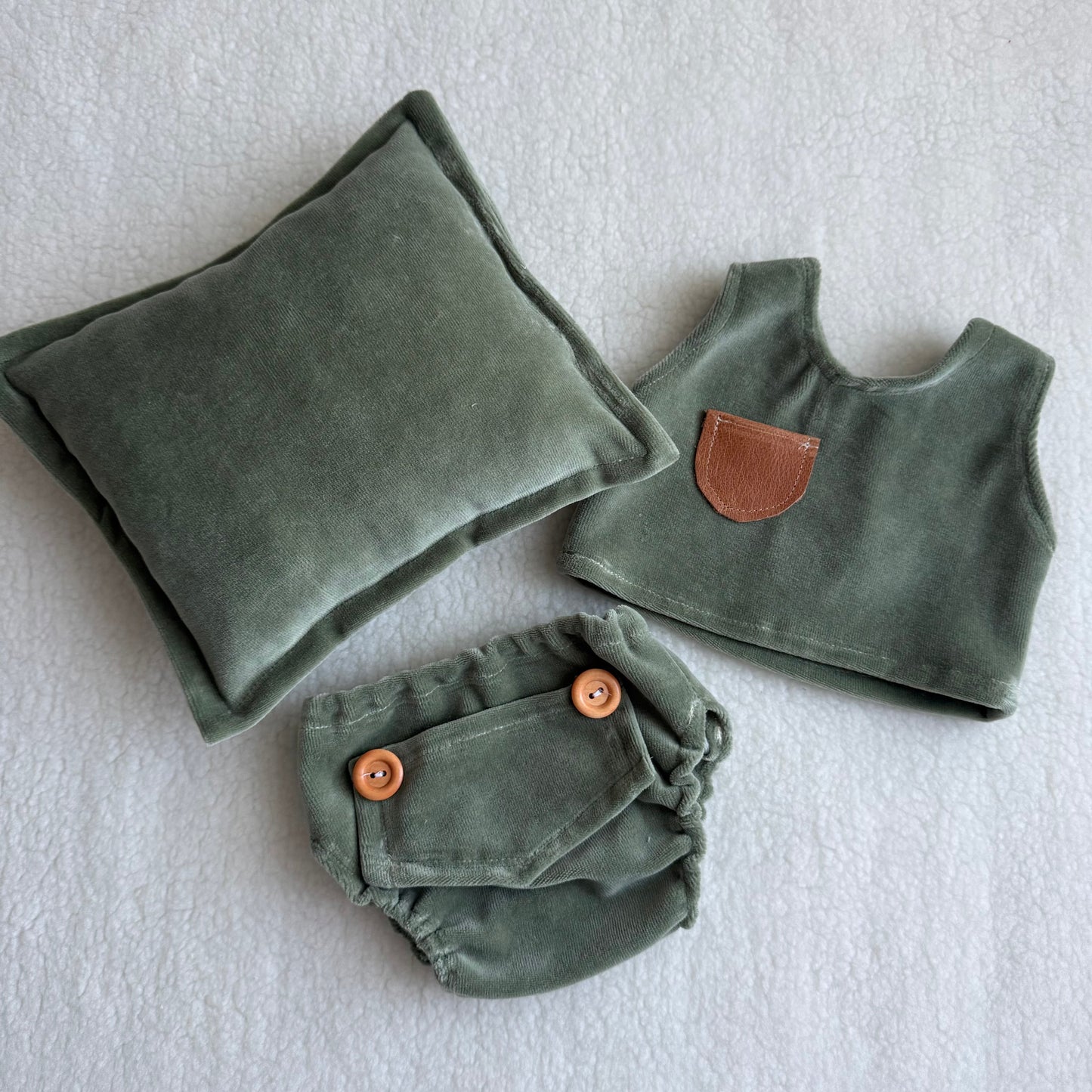 Mateo olive Newborn Photography Props
