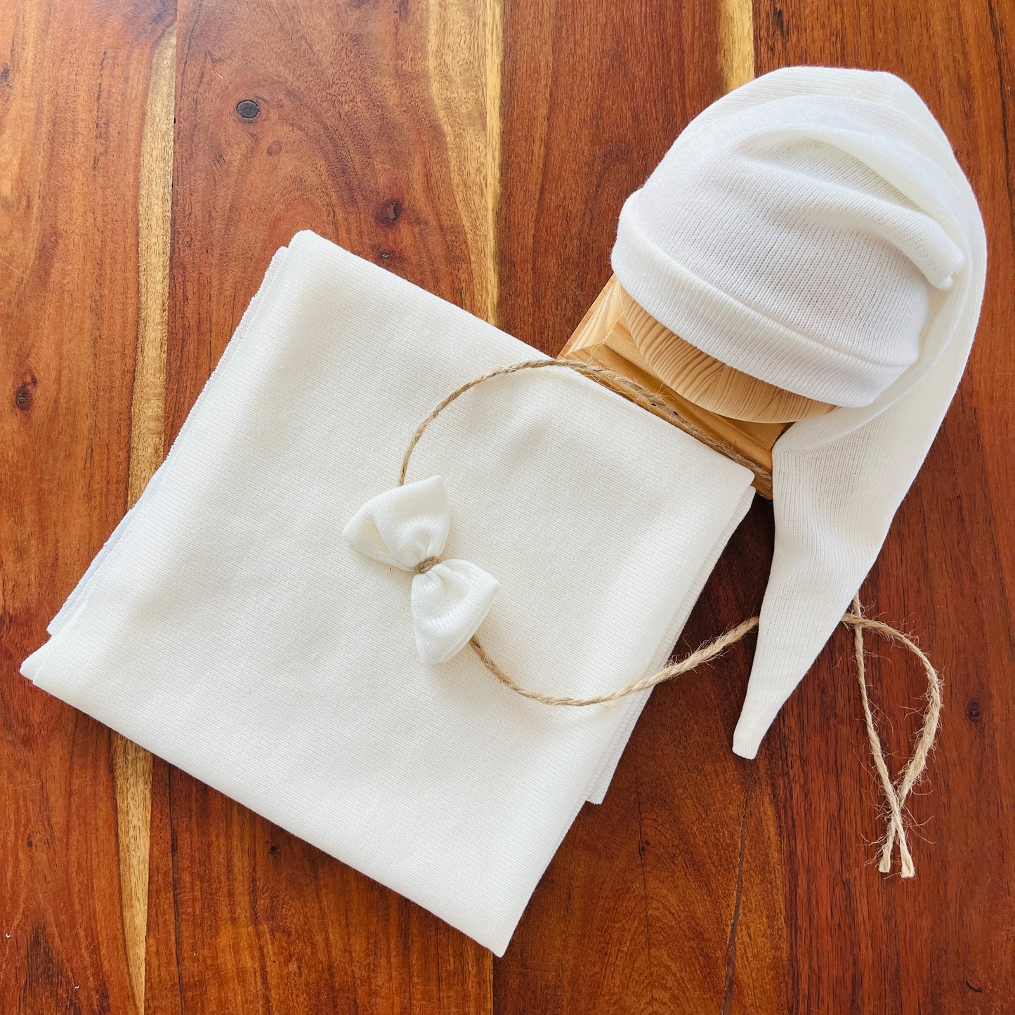 Wrap Set Cream - daliaphotoprops