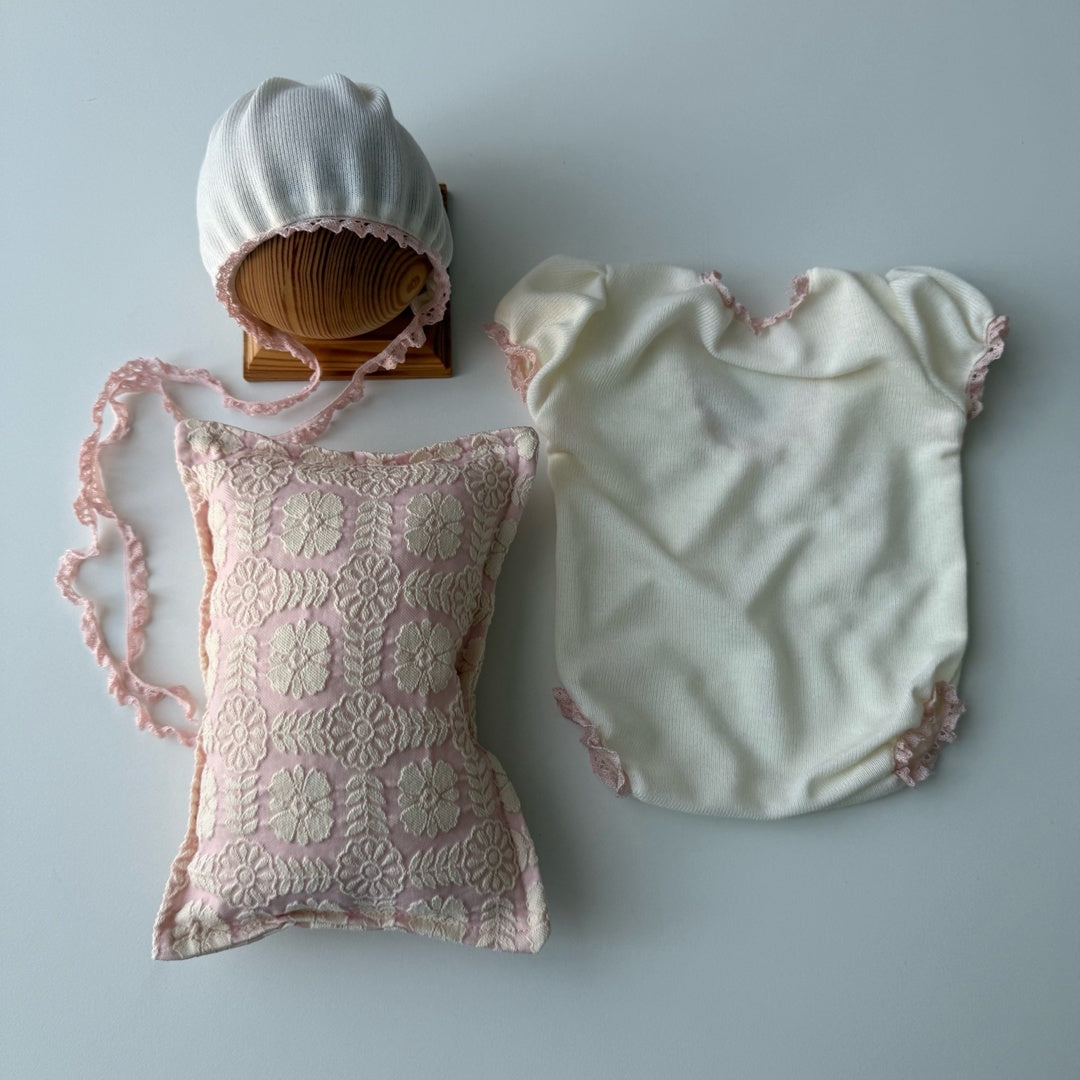 Dalia 2 Newborn Photography Props