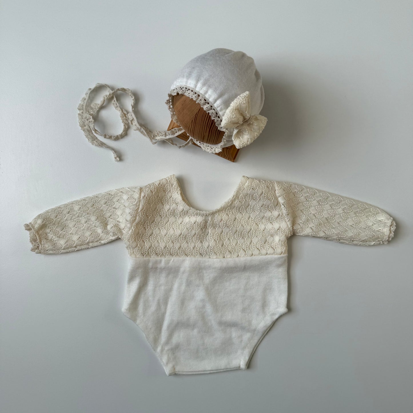 Milk Lace body Newborn or sitter Photography Prop Outfit For Girl