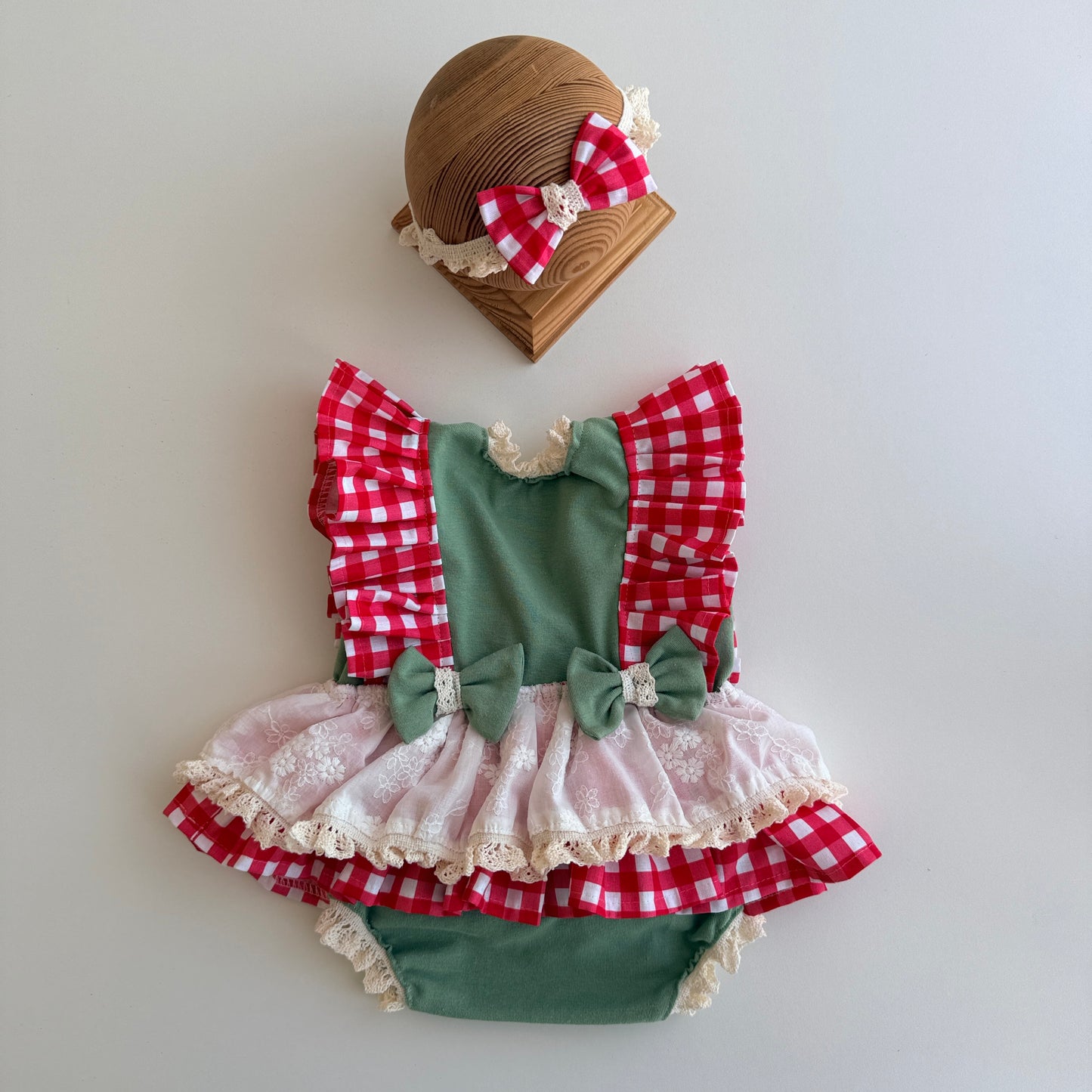 Sage Picnic Lace Romper & Headband Set – Newborn Photography Props