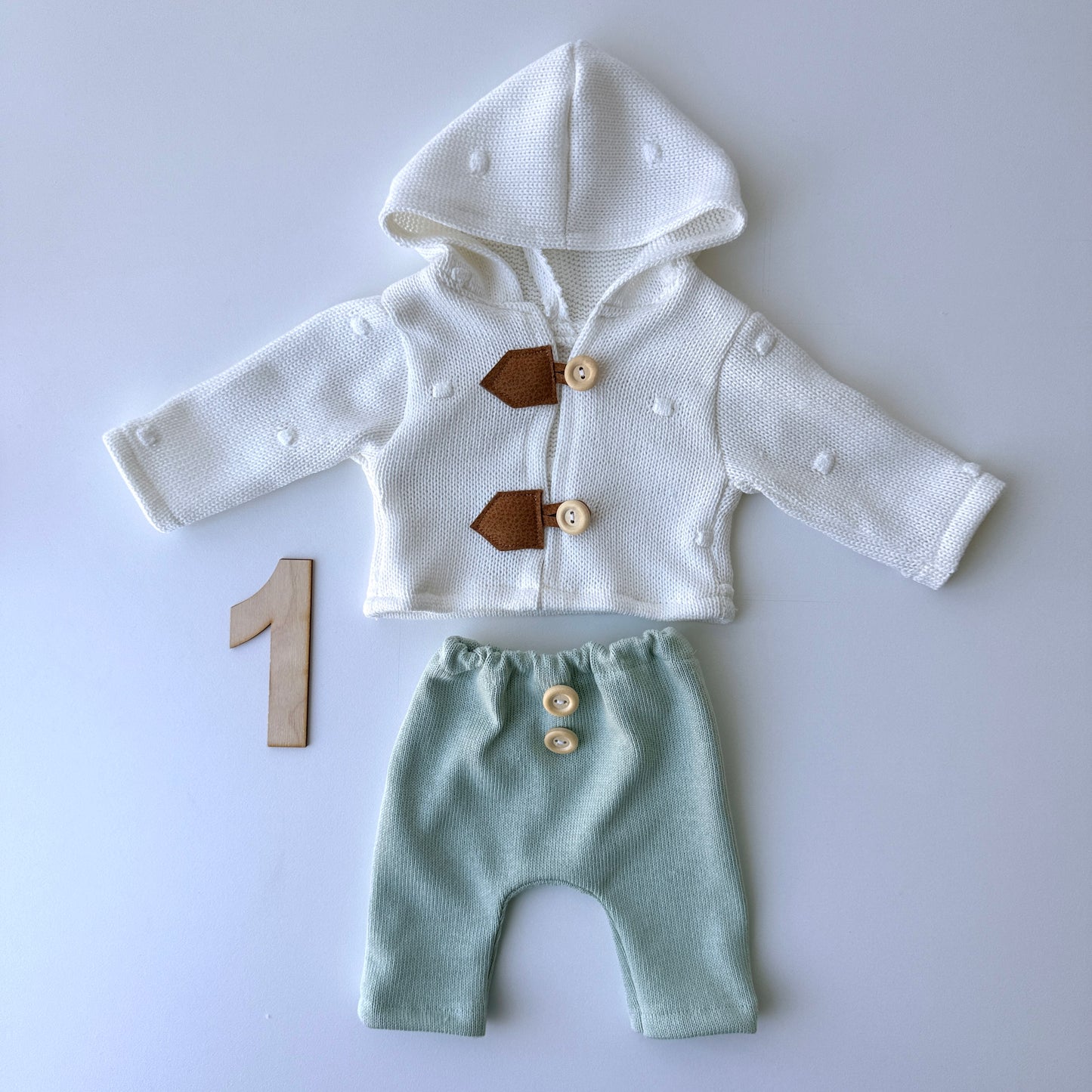 Mint & Off White Heirloom Collection