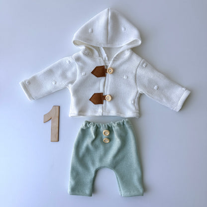 Mint & Off White Heirloom Collection