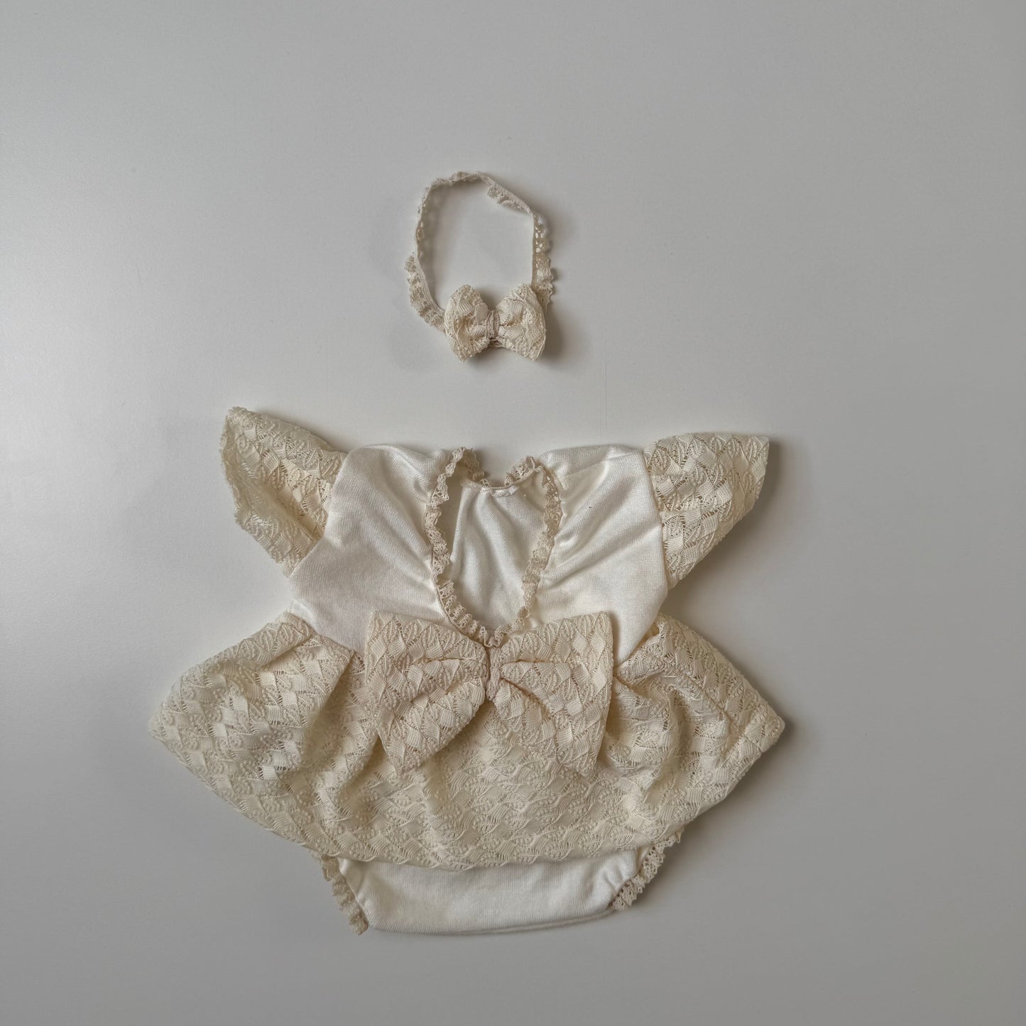 Milk lace martha Newborn  Photography Props