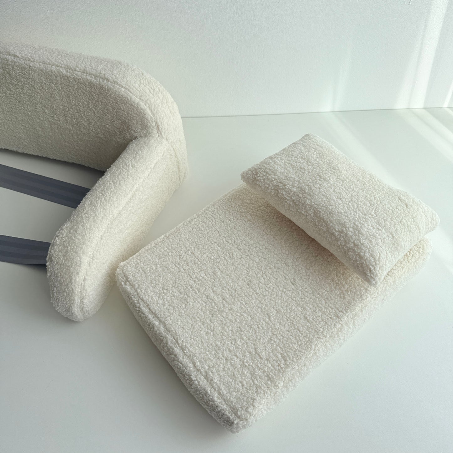 Cream Bouclé Newborn Photography Bed 3in1