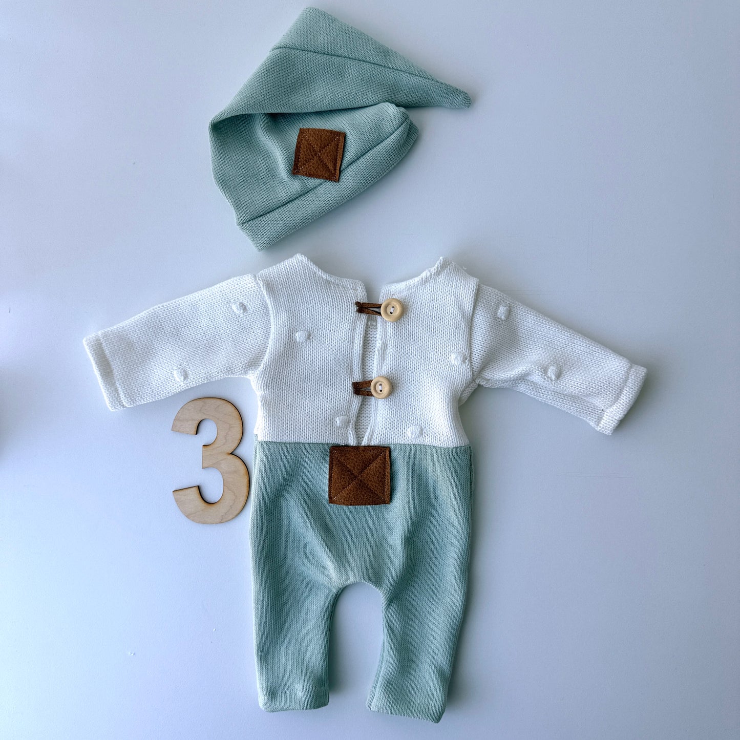 Mint & Off White Heirloom Collection