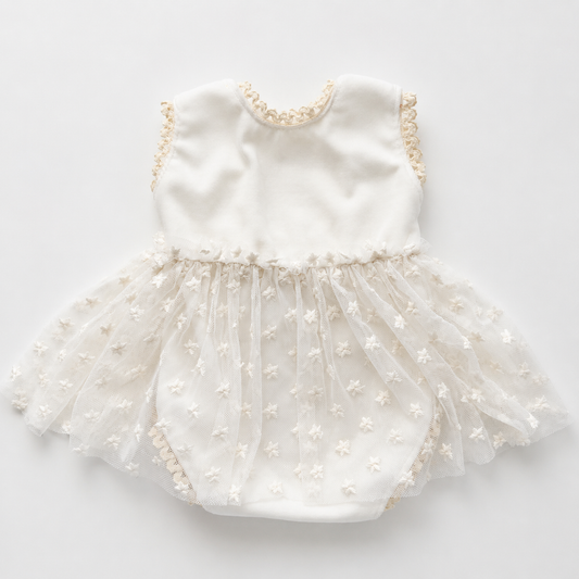 Milk Lace Bloom Dress – Newborn Photography Prop