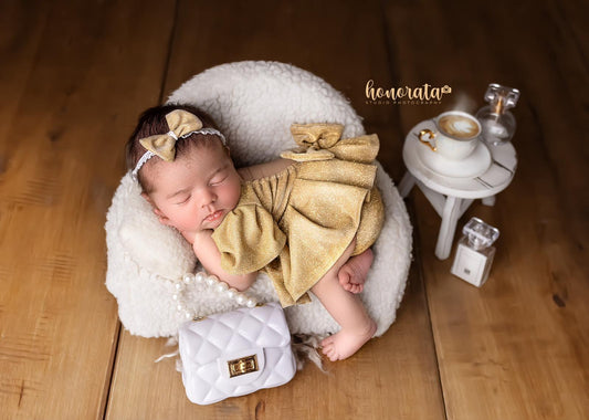 Martha shining Newborn Photography Props