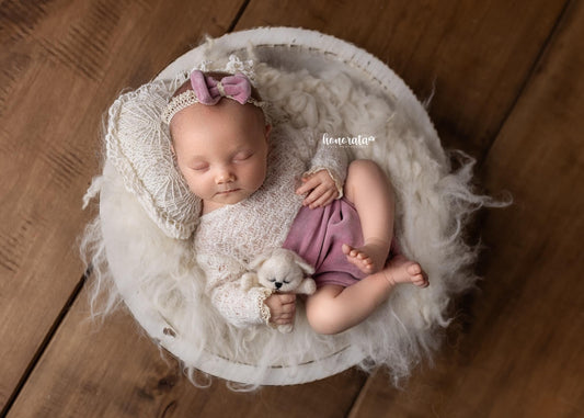 Anne velvet Newborn or sitter Photography Prop Outfit For Girl