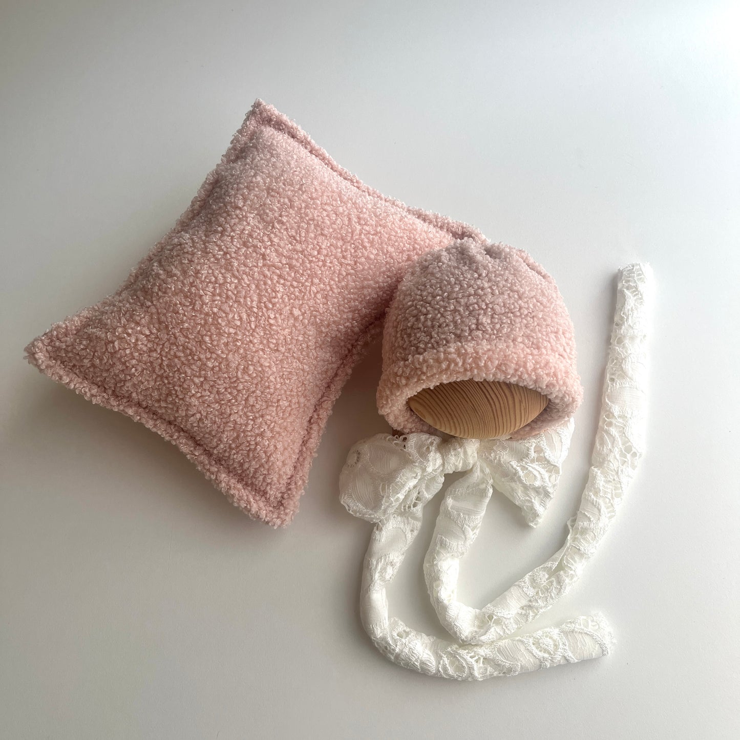 Bonnet with pillow pink sheep Newborn Photography Props