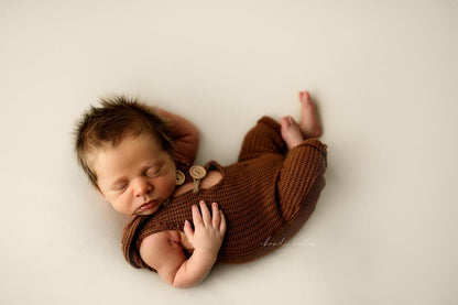 Neugeborenen-Fotografie-Requisiten mit brauner Kapuze