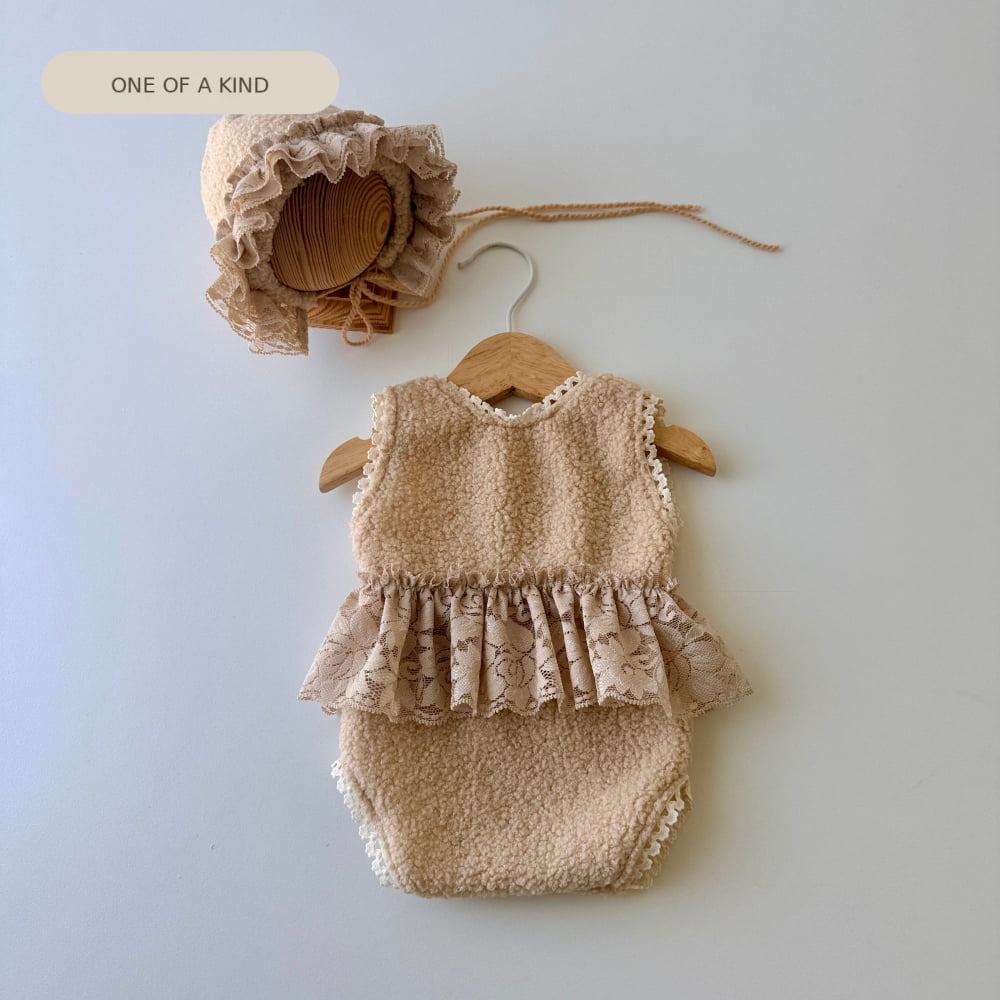 Amelia Lace Romper Set – Milkshake