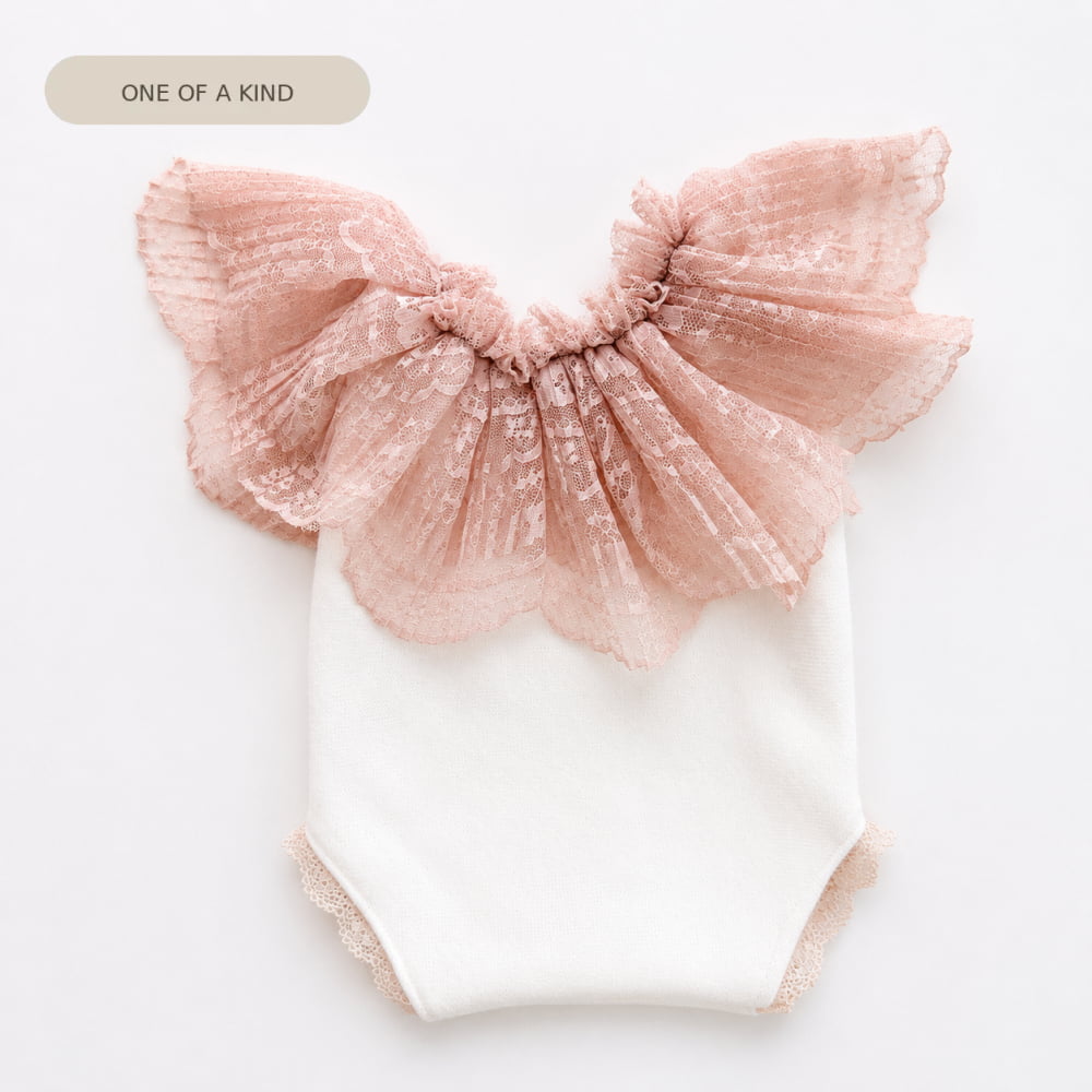 Amelia Off-Shoulder Lace Romper – Blush