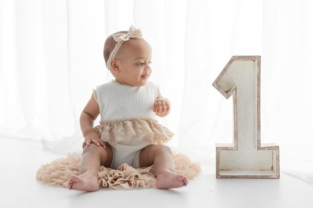 Aneta Newborn Photography Props