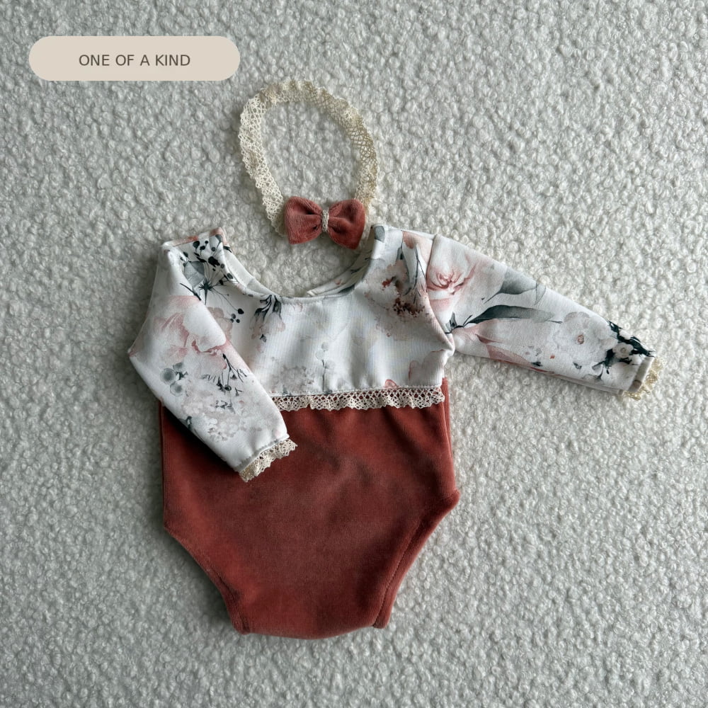 Anne velvet and floral Newborn Photography Prop Outfit For Girl - Newborn