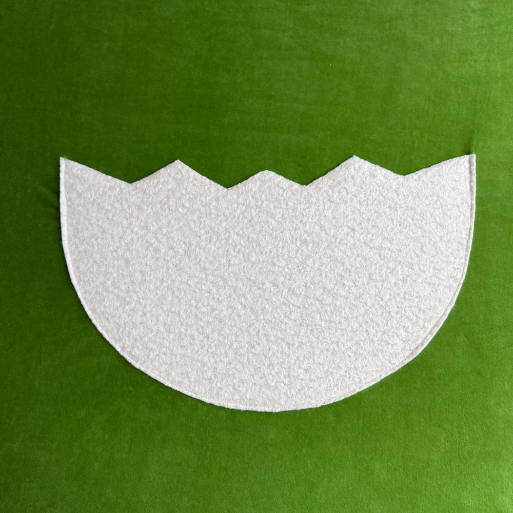 Backdrop with Pocket Egg. Newborn photo props
