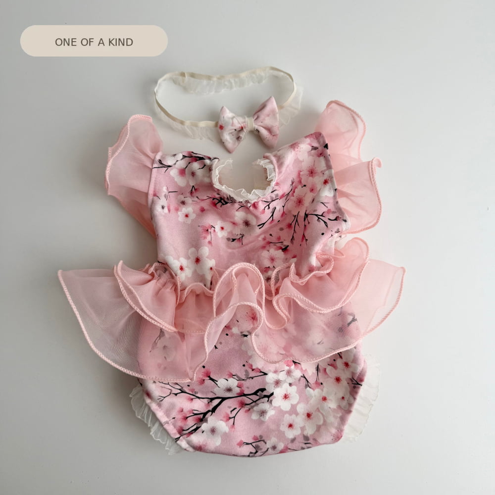 Blossom Dream – Newborn Photography Set