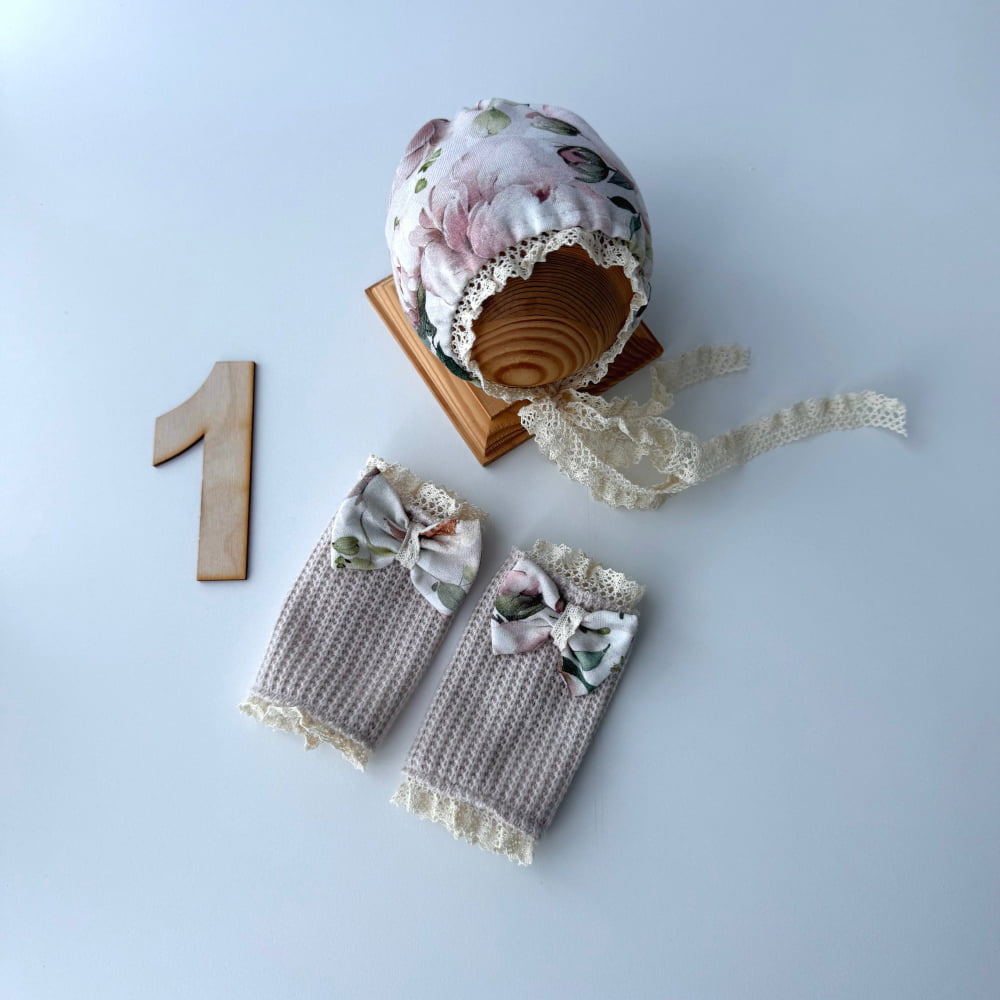 Blossoms Collection 1 Newborn Photography Prop - 1