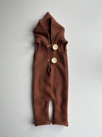 Brown Hood - daliaphotoprops