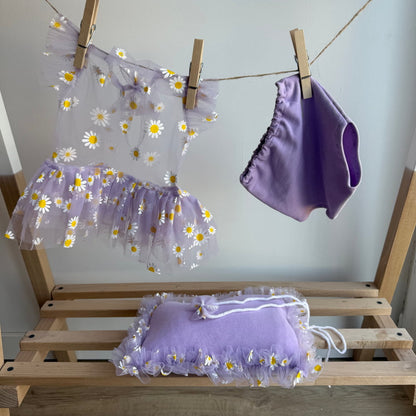 Daisy Newborn Photography props - Newborn