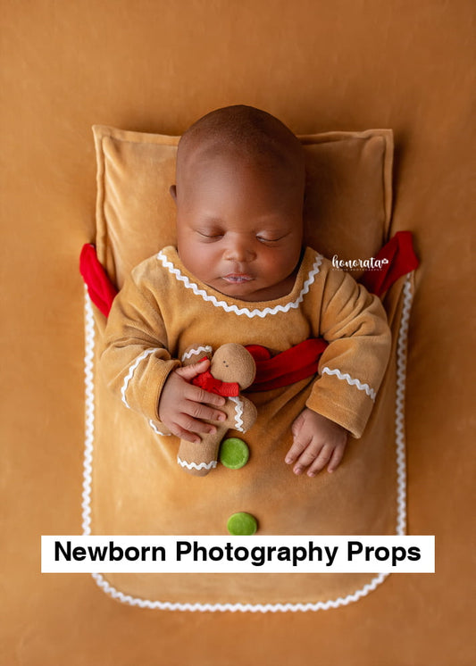 Gingerbread Man Backdrop with a pocket. Newborn photo props. made to order in 5 business days