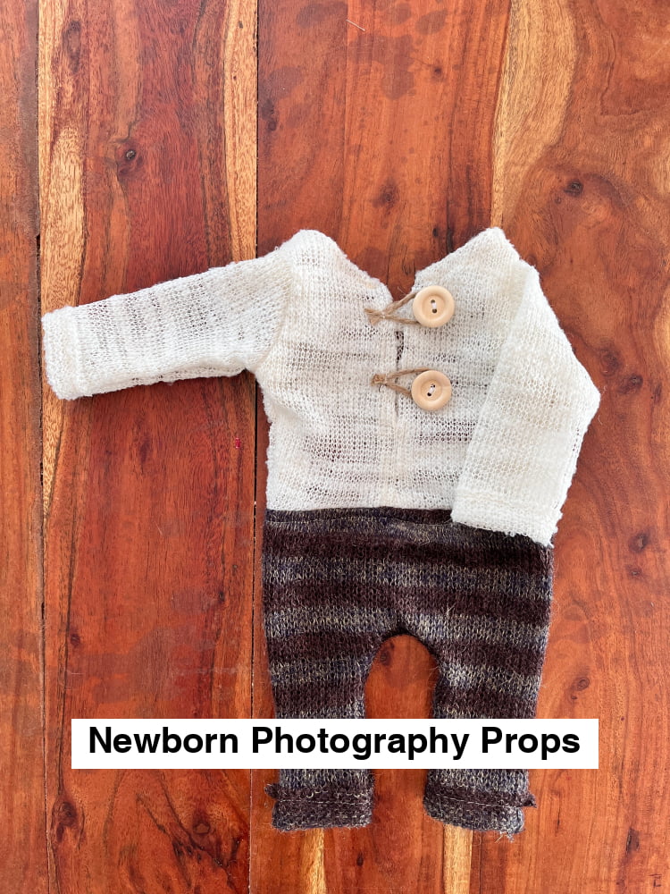 Jack’s outfit for the newborn session in boho style.