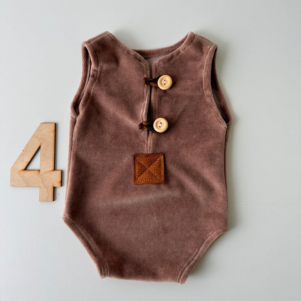 Mocha Whisper Collection - 4 / Newborn