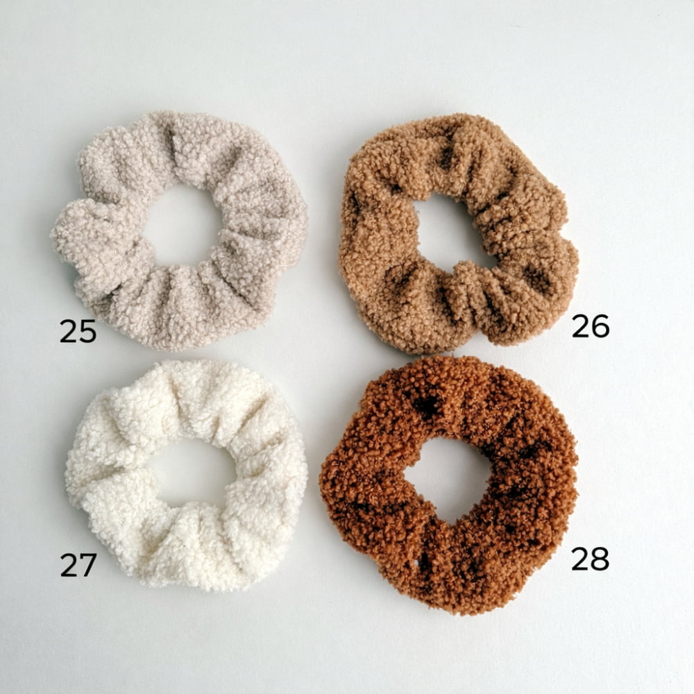 Premium Hair Scrunchies – An Everyday Detail That Makes a Difference