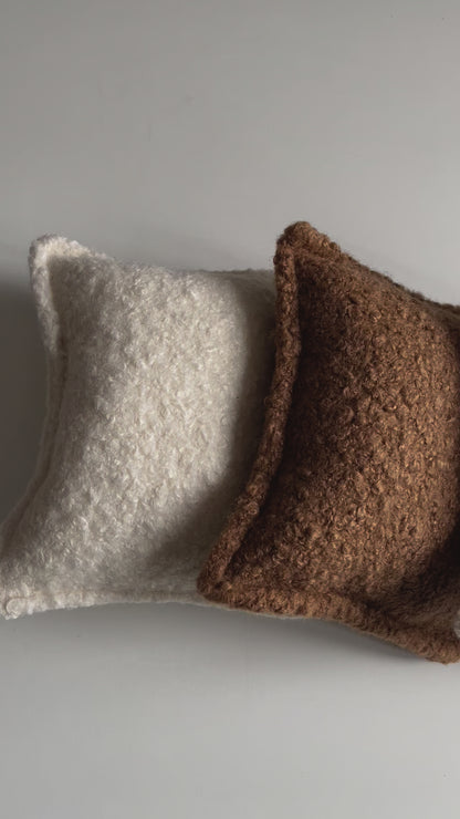 Bucle newborn pillow