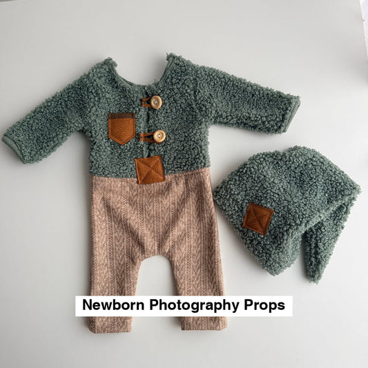 Tom Sage – Newborn One-Piece Outfit with Gnome Hat